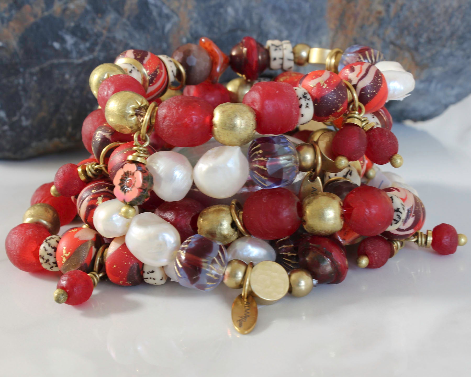 BOHO STRETCH BRACELET WITH RECYCLED GLASS BEADS - RED