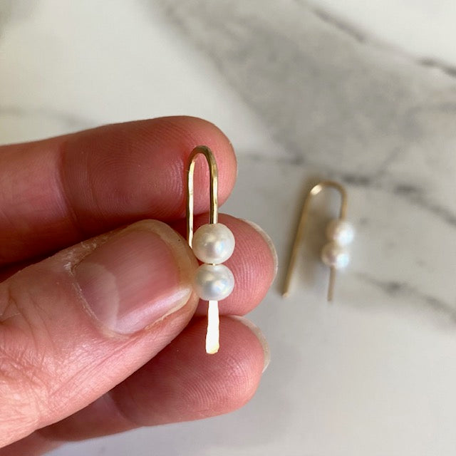 14K Gold Fill - DOS Perlas stick earrings