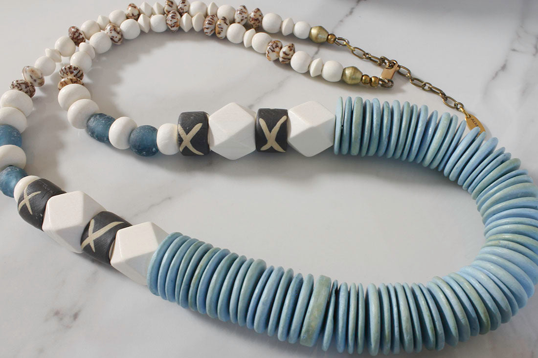 BOHO - LONG, CHUNKY STATEMENT NECKLACE - BLUE